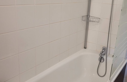 La Roche-Posay Apartment | Studio Tout Équipé à 200 m de la Cure Thermale Dans Résidence Avec Piscine