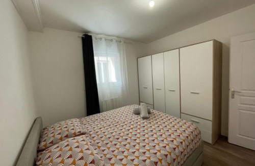 Sainte Marie - Saint Leon Apartment | Studio urbain