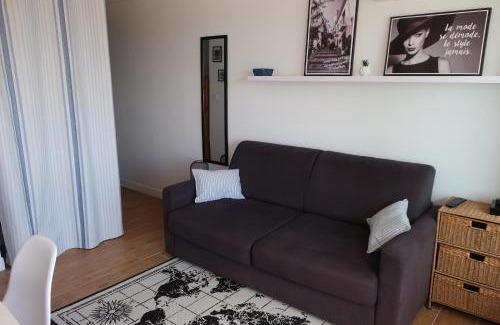 Valras-Plage Apartment | Studio Valras vue Port et Mer Wi-Fi gratuit
