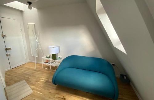 Saint-Merri Apartment | Studio Victoria - Centre de Paris