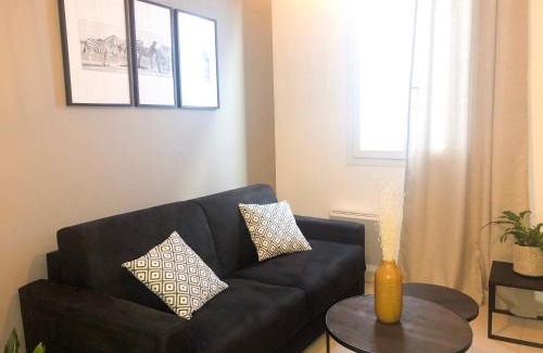 Antibes Old Town Apartment | Studio Vieil Antibes - Saint Antoine