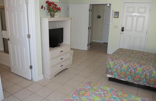 Calabash Apartment | Studio Villa 2607L with Golf Course