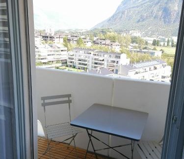 Sierre Apartment | Studio vue imprenable