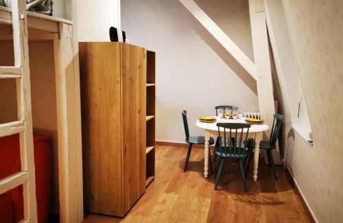 Saint-Pierre-en-Port Apartment | Studio vue mer L échappée normande