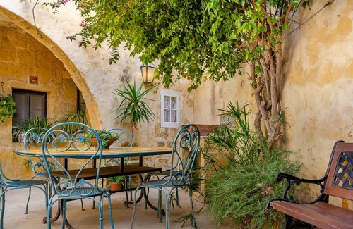 Xewkija Apartment | Studio w/Courtyard in a Traditional Country home