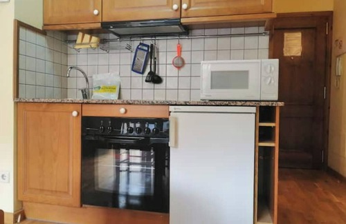 Pla de l'Ermita Apartment | Studio with balcony and light - Erta 11