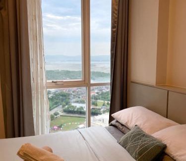 Lapu-Lapu Apartment | Studio with balcony in 8 Newtown Blvd