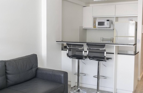 Palermo Apartment | Studio with balcony, pool, laundry & free wifi in Palermo Hollywood