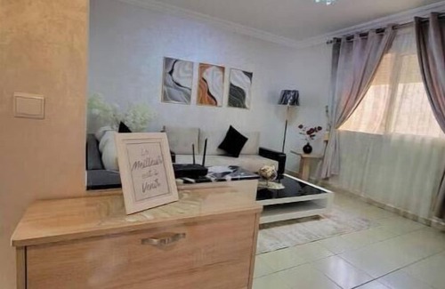 Dakhla Apartment | Studio with Free Parking