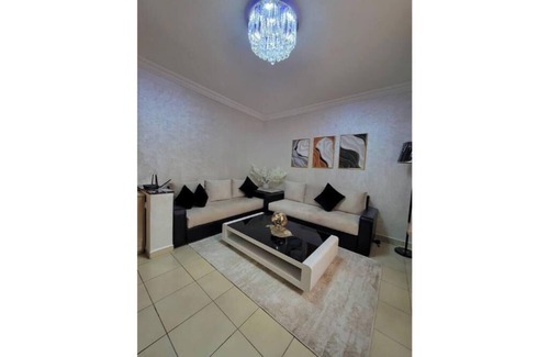 Dakhla Apartment | Studio with Free Parking
