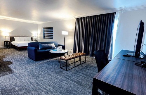 Westlake South Apartment | Studio with Kitchen in Downtown LA