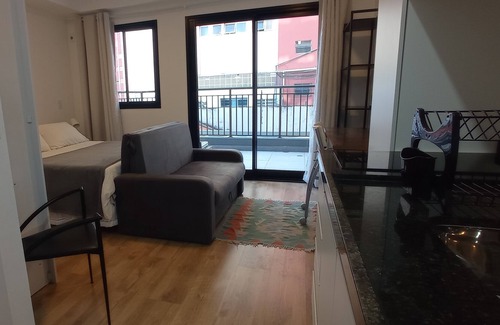 Perdizes Apartment | Studio with large balcony in complete condominium. We accept long season.