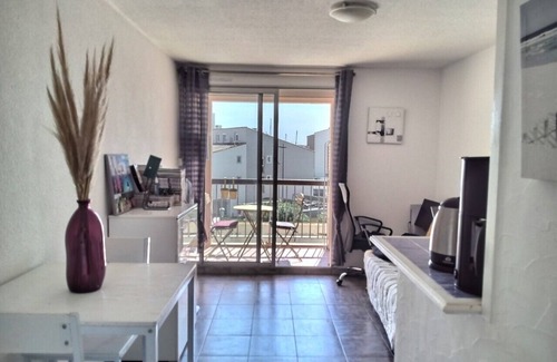 Cap d'Agde Apartment | STUDIO WITH LOGGIA IDEAL VACANCE