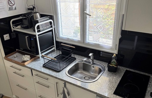 Bessancourt Apartment | Studio with mezzanine, fast Wi-Fi, 5 min from train station, 30 min from Paris