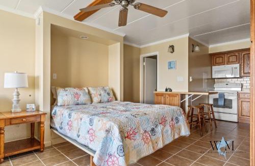 Midtown Ocean City Apartment | Studio with modern kitchen, one block to beach, boardwalk, and has a pool!