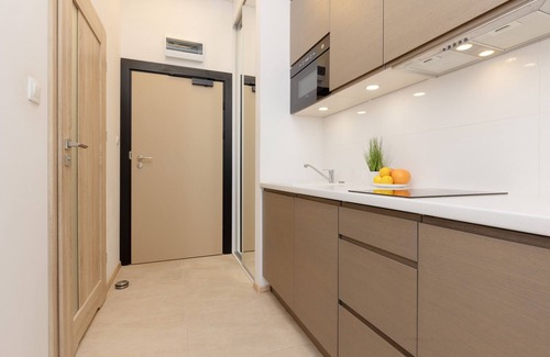 Wlochy Apartment | Studio with parking - 216 Jerozolimskie Avenue