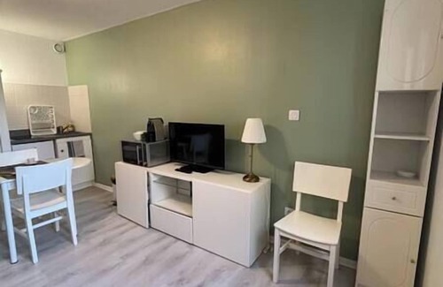Arras Apartment | Studio with parking space