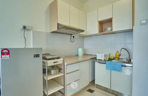 Semenyih Apartment | Studio with Pool - 4 Pax - FREE Netflix - Semenyih