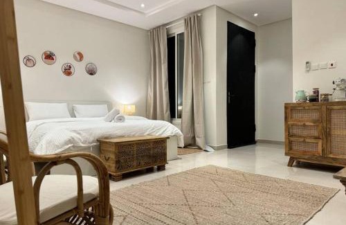 Al Malaz Apartment | Studio with Private Entrance - 8A