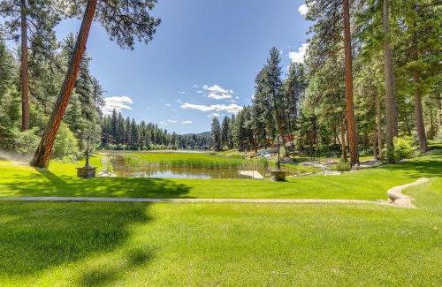 Libby Apartment | Studio with Shared Hot Tub Walk to Happys Inn