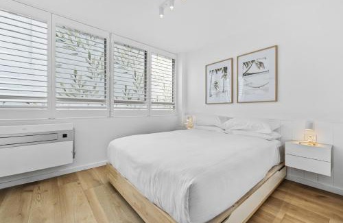 Bondi Junction Apartment | Studio3 Chic Bondi Abode with Pool & AC