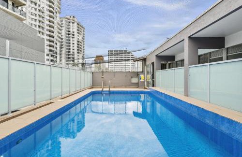 Bondi Junction Apartment | Studio3 Chic Bondi Abode with Pool & AC