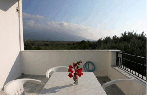 Kalo Nero Apartment | Studios Akrogiali
