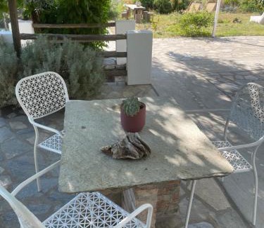 Skopelos Apartment | Studios Andromache