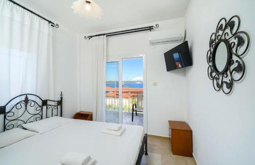 Aristotelis Hotel | Studios Garifalia