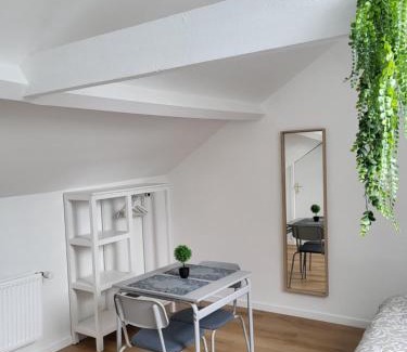 Upper Town House | Studios idéalement situés - EU
