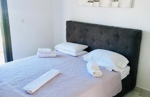Pefkari Apartment | Studios Litsa