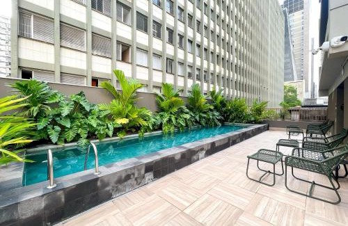 Jardins House | Studios Pamplona condominium with pool next to Trianon-Masp subway station