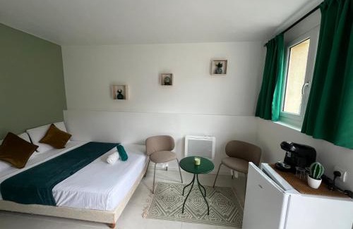 Sannois Apartment | Studios privatifs avec vue sur Jardin