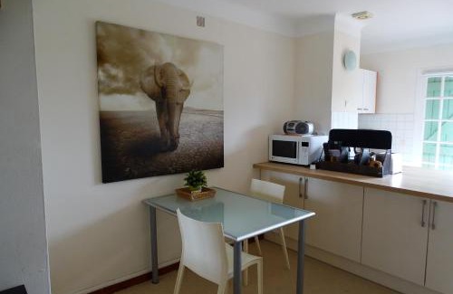 Le Pradet Apartment | Studios proches de la mer plein soleil