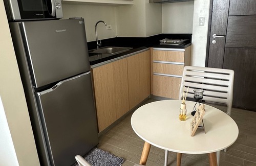 Iloilo Condo | StudioUnit @OneMadison Allgauers