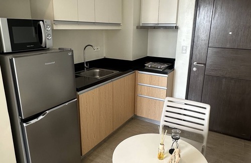 Iloilo Condo | StudioUnit @OneMadison Allgauers