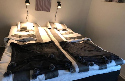 Halmstad Cabin | Stuga nära havet och centrum