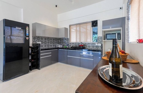 Karjat Villa | Stunning 4-Bedroom Villa with Private Pool - Perfect for Families or Groups