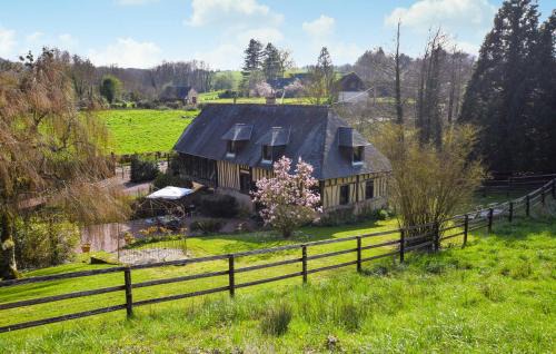 Livarot-Pays-d'Auge House | Stunning Home In Stmarguerite Dloges