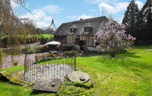 Livarot-Pays-d'Auge House | Stunning Home In Stmarguerite Dloges
