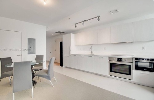 Edgewater Condo | Stunning 1-bedroom condo in fabulous Miami with full world-class amenities!