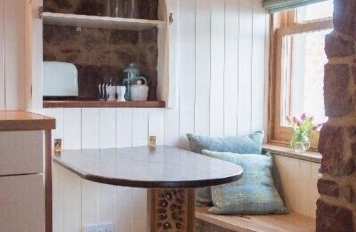 Pennan Cottage | Stunning 1 Bedroom Fishermans Cottage Located In The Beautiful Village Of Pennan