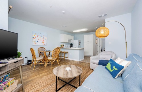 Orange Beach Condo | Stunning 1BR Grand Caribbean Unit 304 with a view of Gulf!