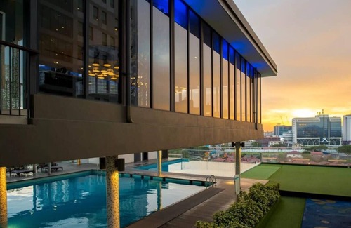 Bunga Paya Pantai Apartment | Stunning 1BR Suite Perfect View at Melaka Malaysia