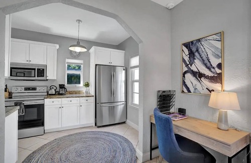 Surfside House | Stunning 2/2 dream beach getaway in Surfside