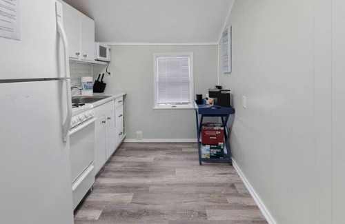 Wildwood Apartment | Stunning 2 BDRM Retreat Steps from WW Beach