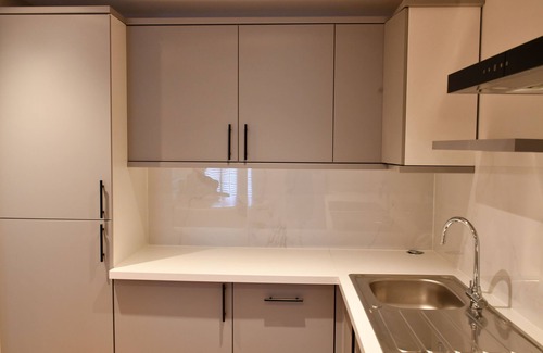 Ealing Common Apartment | Stunning 2 Bed Apartment W5