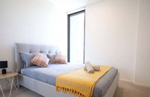 Sydney Olympic Park Apartment | Stunning 2 bedroom APT in Wentworth point