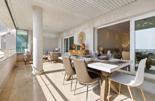 Nueva Andalucia Apartment | Stunning 2-Bedroom Apartment with Panoramic Views