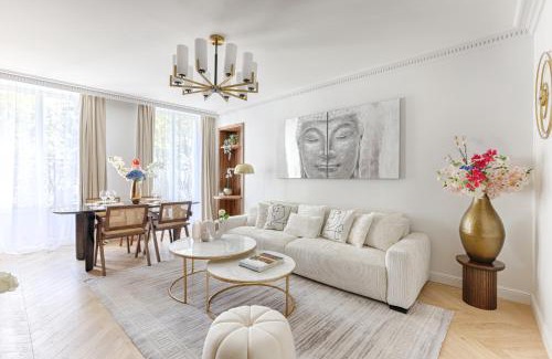 14th Arrondissement Apartment | Stunning 2 bedroom at Montparnasse